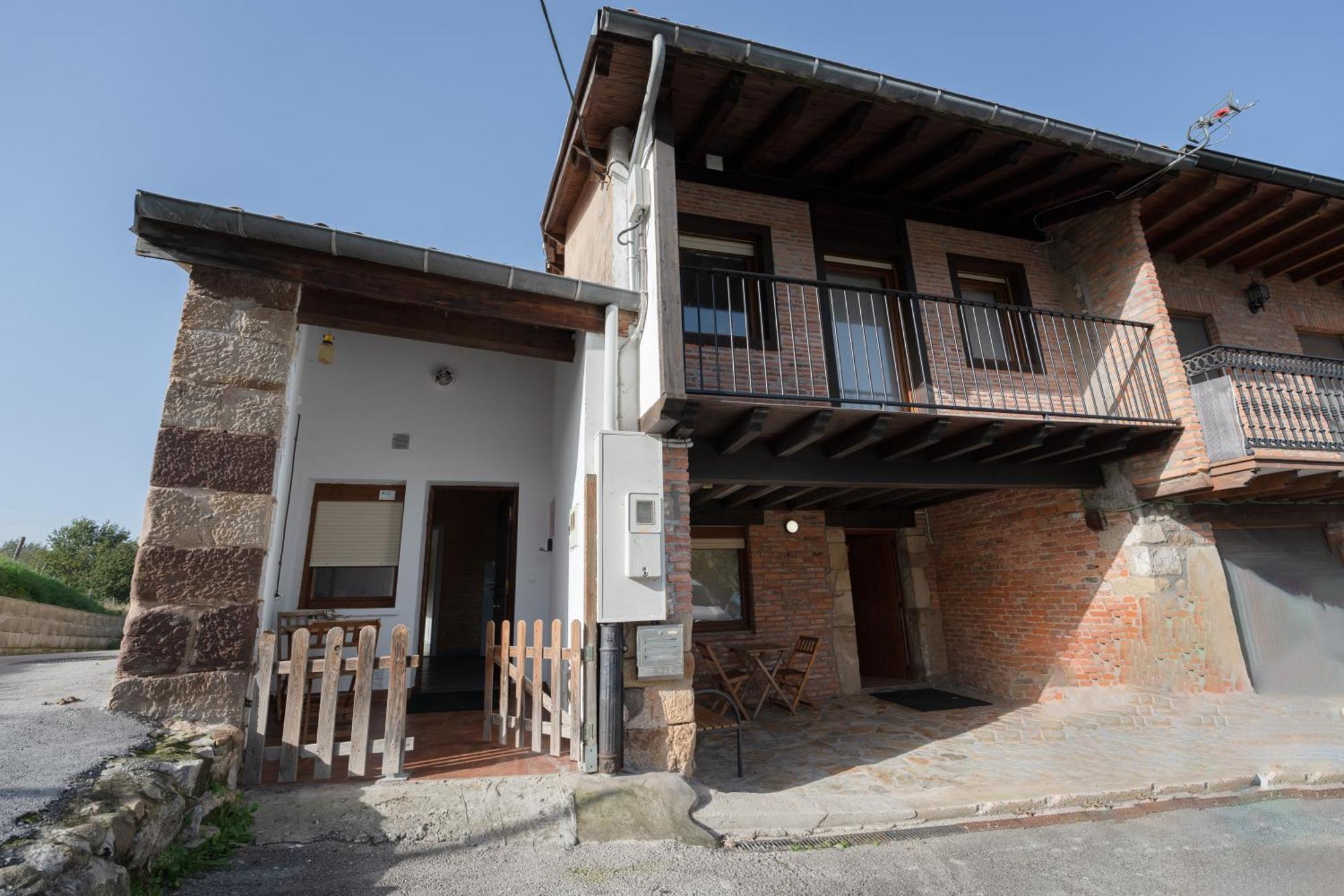 Villa La Casita Del Puente Viejo à Oruna Extérieur photo